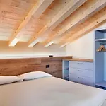 Rasia Residence Relax Wood